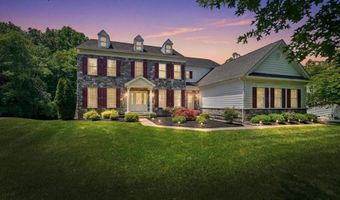 17 WATERTON Dr, Bear, DE 19701