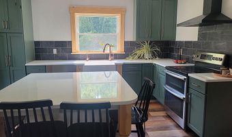 51 Jericho Rd, Berlin, NH 03570