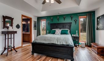 E7009 Jackson Rd, Algoma, WI 54201
