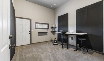 40 Bunker Ln, Blanchard, ID 83804
