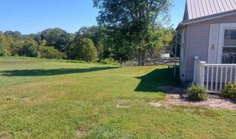 907 S State Road 145, Birdseye, IN 47513
