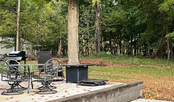 10306 Hemlock St NW, Annandale, MN 55302