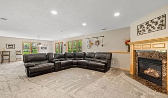 15020 Uplander St NW, Andover, MN 55304