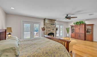 56633 OTTER Rd, Astor, FL 32102