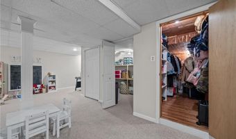 130 Plain Rd, North Kingstown, RI 02852