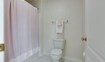 8101 GLEN ARBOR Dr, Baltimore, MD 21237