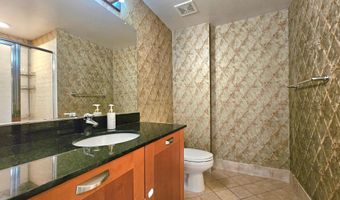 2451 MIDTOWN Ave 219, Alexandria, VA 22303