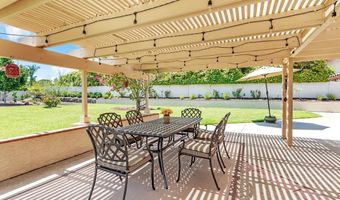 1533 Hamilton Ln, Escondido, CA 92029