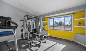 2918 SITTING BULL Rd, Cheyenne, WY 82009
