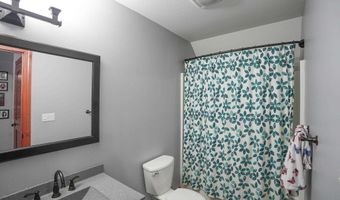 617 B Ave E, Albia, IA 52531