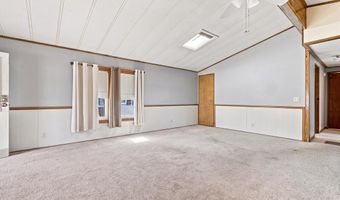 27 Castle Rd 153, Attleboro, MA 02703