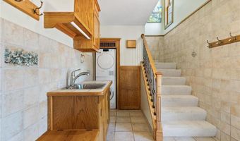 12581 Dover Dr, Apple Valley, MN 55124