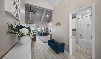124 Sea Breeze Dr, Aransas Pass, TX 78336