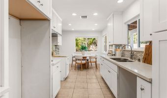 2027 Holly Ave, Arcadia, CA 91007