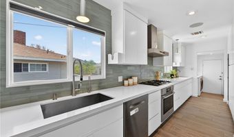 2425 Capetown Ave, Alhambra, CA 91803