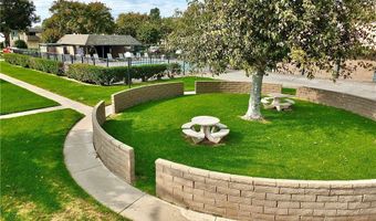 1136 S Dover Cir, Anaheim, CA 92805