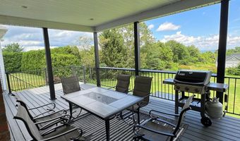 556 Hill St, Bristol, CT 06010