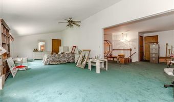 1857 Old Louisquisset Pike, Lincoln, RI 02865