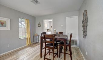 959 S 9th St, Aransas Pass, TX 78336