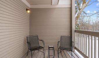 2050 Chalmers Dr, Ann Arbor, MI 48104