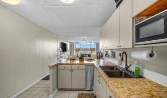111 KAHULUI BEACH Rd B214, Kahului, HI 96732