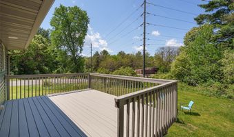 2544 Avery Ln, Altoona, WI 54720