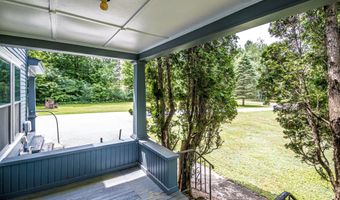 152 Parker Rd, Carroll, NH 03598