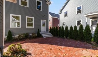 12 Duke St, East Greenwich, RI 02818