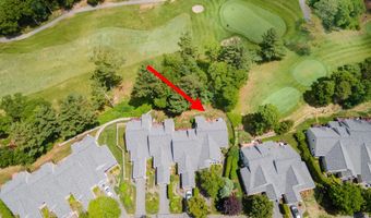 12 Sea Knoll Ct 12, Bourne, MA 02532