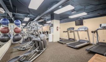5500 HOLMES RUN Pkwy 601, Alexandria, VA 22304