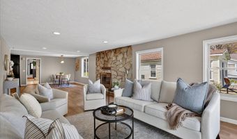 3880 Bell Lake Dr NE, Ada, MI 49301