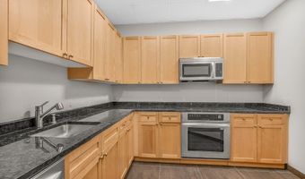 3101 N HAMPTON Dr 1003, Alexandria, VA 22302