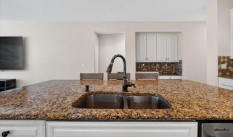 2300 PARKSIDE MEADOW Dr, Apopka, FL 32712