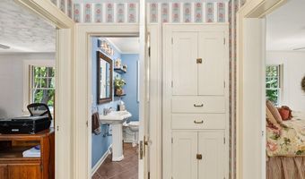 150 N Countryside Dr, Ashland, OH 44805