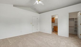 1807 Fairoaks Dr, Caldwell, ID 83605