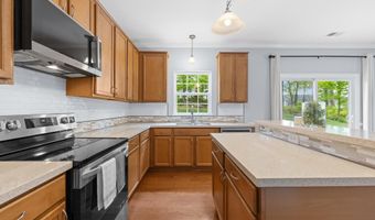 44 FLINTSTONE Ct, Barboursville, VA 22923