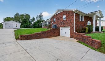 225 W Gate Dr, Baxter, TN 38544