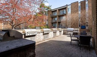 60 S VAN DORN St 507, Alexandria, VA 22304