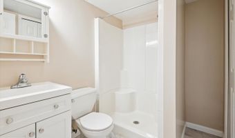 877 DORIS Dr, Arnold, MD 21012