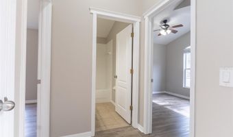 6806 GUILFORD CREST Dr, Apollo Beach, FL 33572