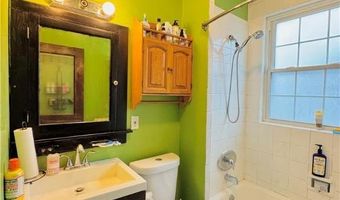 921 W Chew St, Allentown, PA 18102