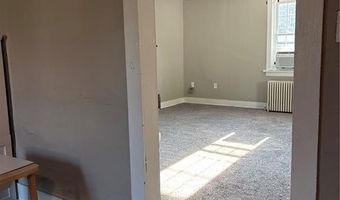 4506 F St, Amana, IA 52203