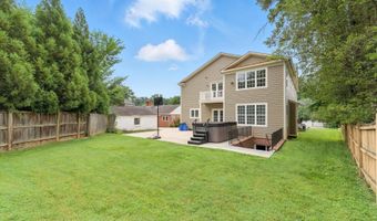 6005 ROOSEVELT St, Bethesda, MD 20817