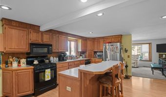 26 Lloyd Dr, Coventry, RI 02816