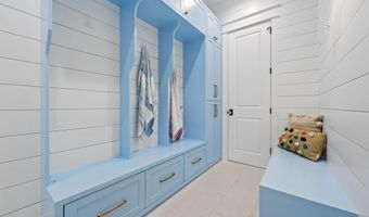 5901 MELVERN Dr, Bethesda, MD 20817