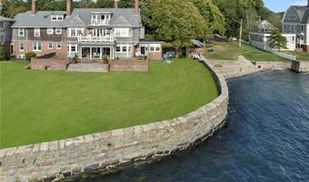 221 Hope St 2, Bristol, RI 02809