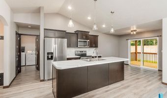 48 N 6th St, Baltic, SD 57003