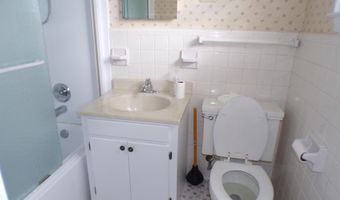 302 Baskin Ave, Bishopville, SC 29010