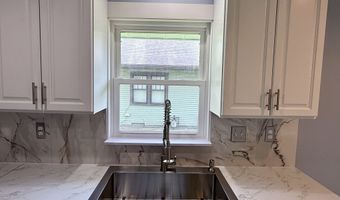 1818 Broadway St, Anderson, IN 46012