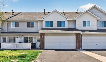 6222 Maclynn Ave NE, Albertville, MN 55301